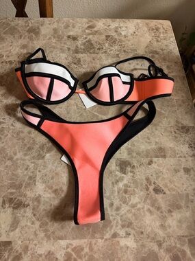 triangl swimwear Coral & White Contrast Underwire Bikini
